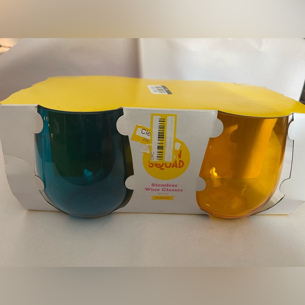 Stemless wine glasses plastic
